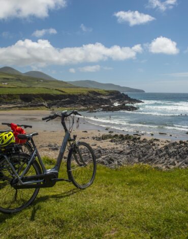 St Finans Bay The Glen Skellig Ring Co Kerry TI71D7C